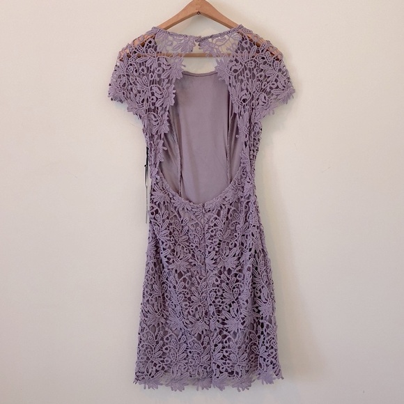 Lulus Romance language Backless Lace Dress Gray size Medium - Picture 4 of 10